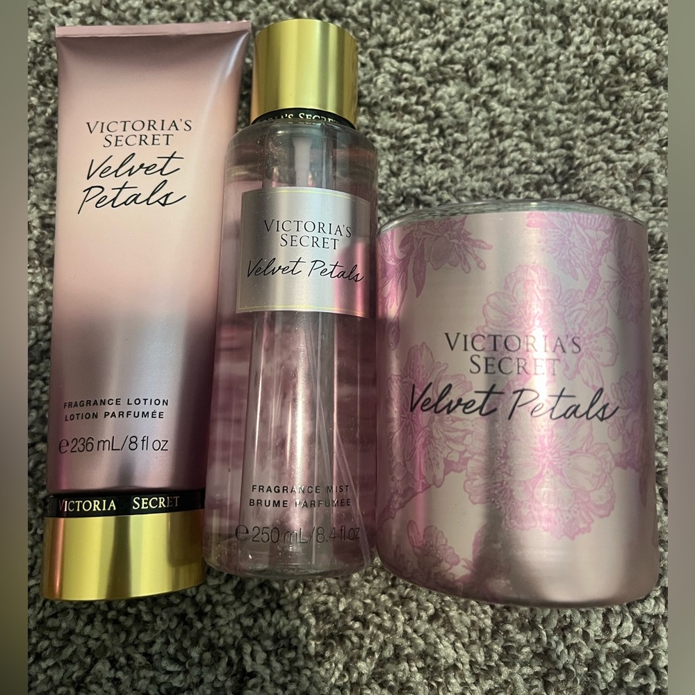 Victoria’s Secret VELVET PETALS fragrances